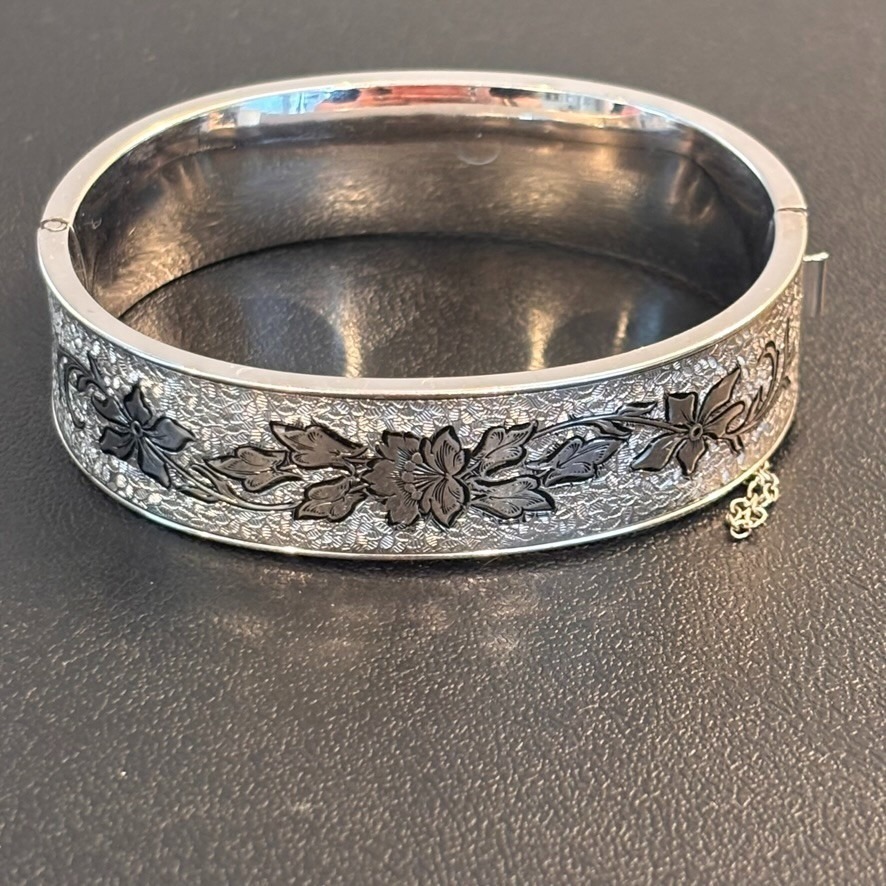 Vintage 1970's Signed Chased Etched Botanical Floral Silver Hinged Bracelet Sz 7